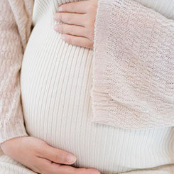 凭借这些额外的像📺🈷素和处理🎞，iP🇦🇬hone ✖🍿17 Pro 🎚🚙